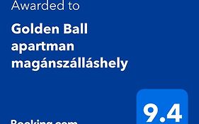 Golden Ball apartman magánszálláshely